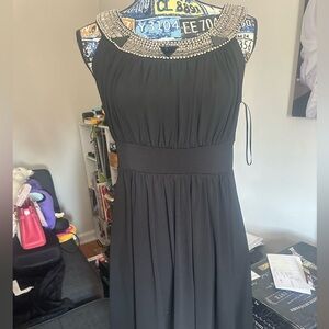 Haani Black Sleeveless Dress Petite